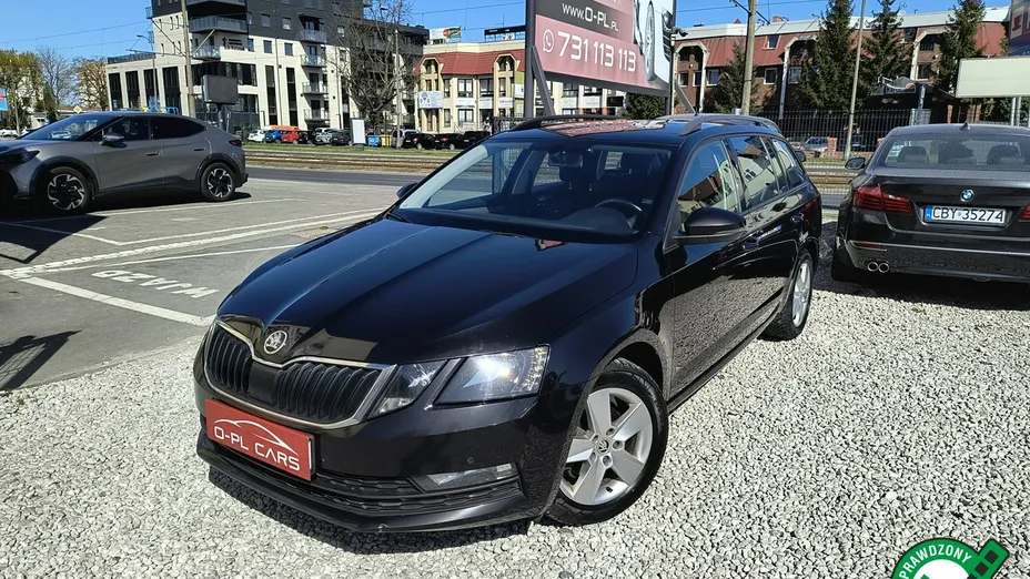 SKODA Octavia -