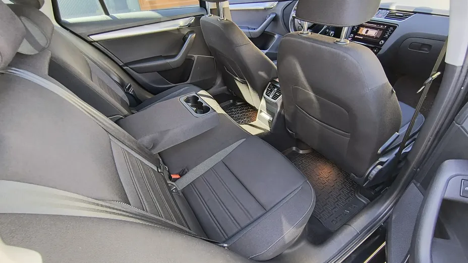 SKODA Octavia -