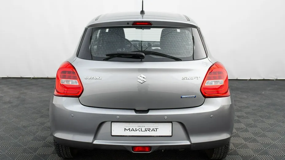 SUZUKI Swift -