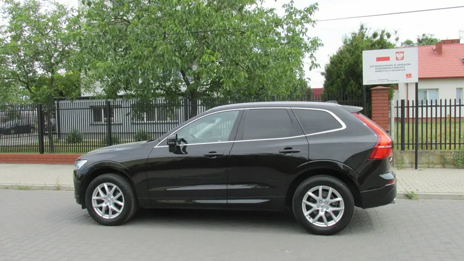 VOLVO XC60 -