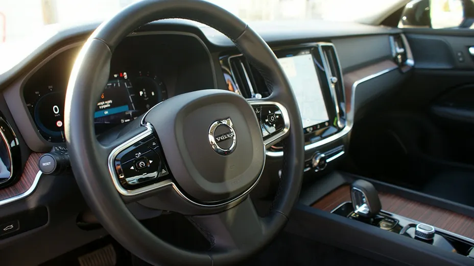 VOLVO S60 -