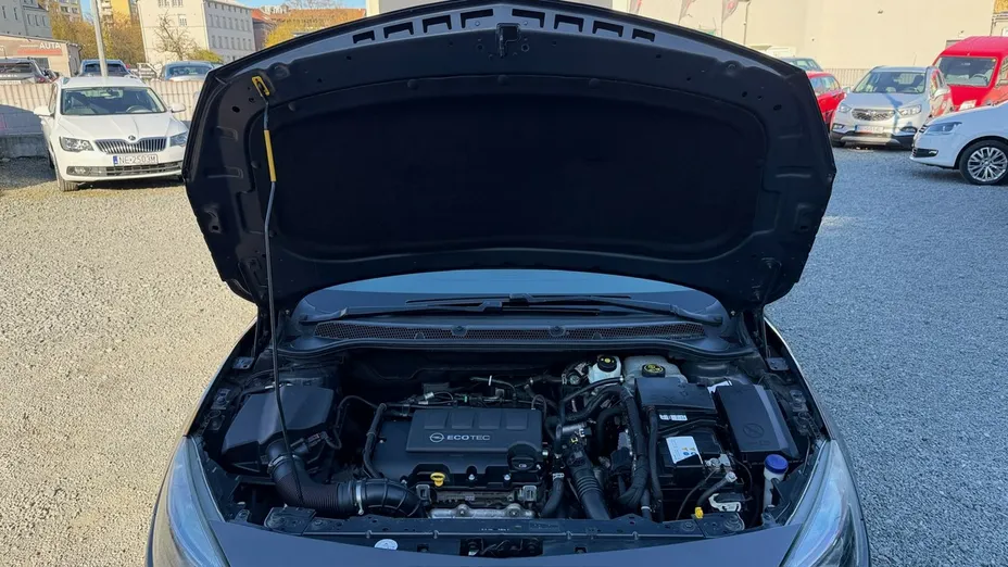 OPEL Astra -
