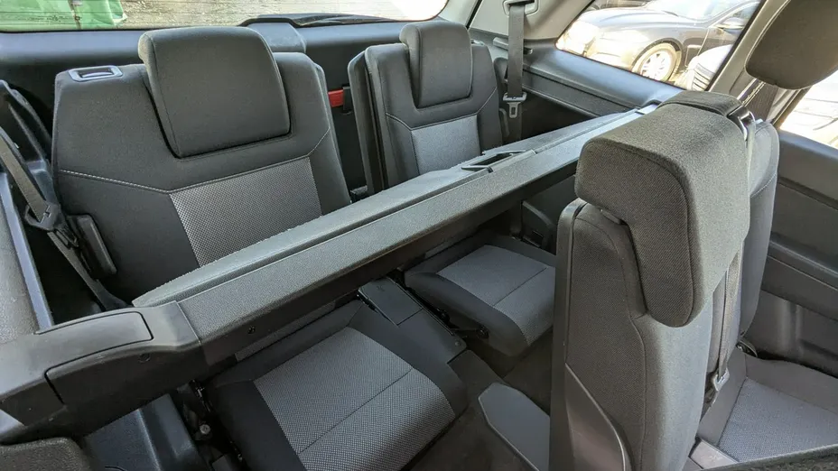 OPEL Zafira -