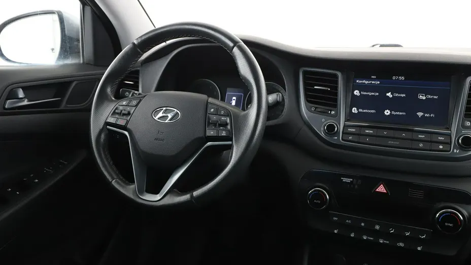 HYUNDAI Tucson -