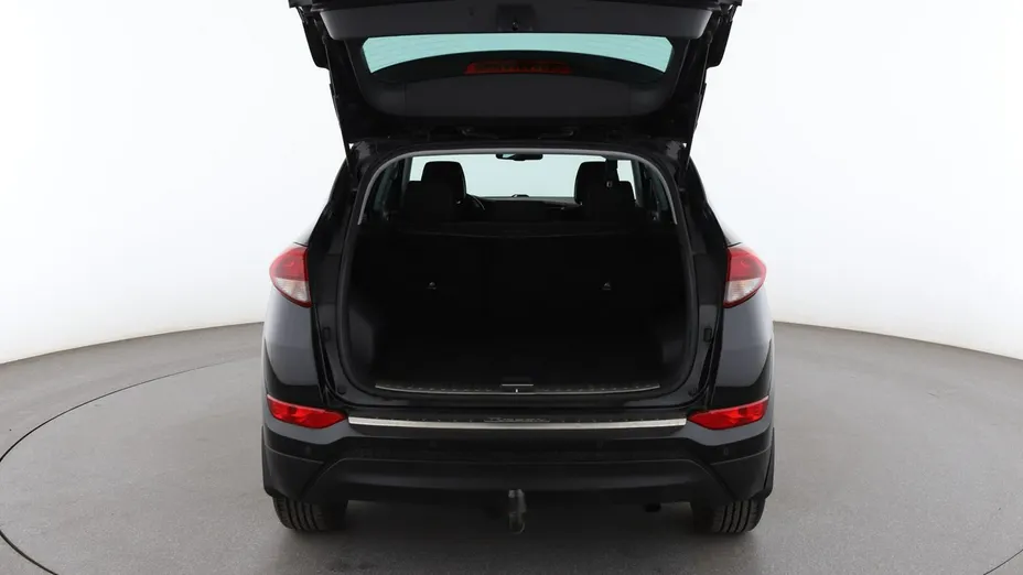 HYUNDAI Tucson -