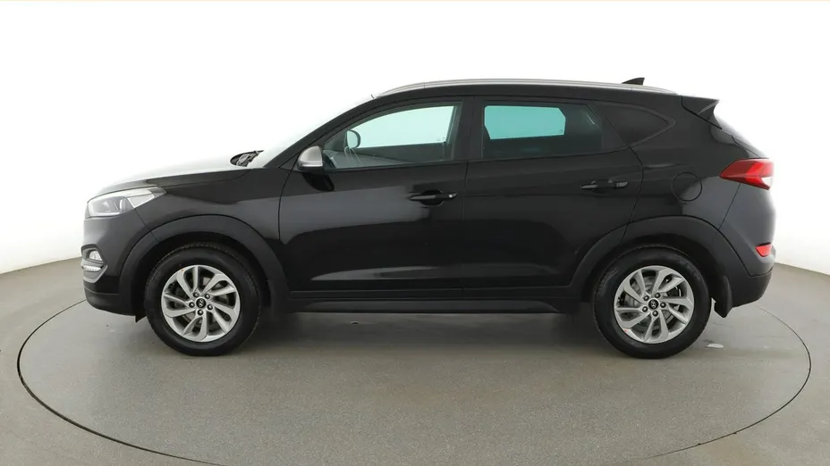 HYUNDAI Tucson -