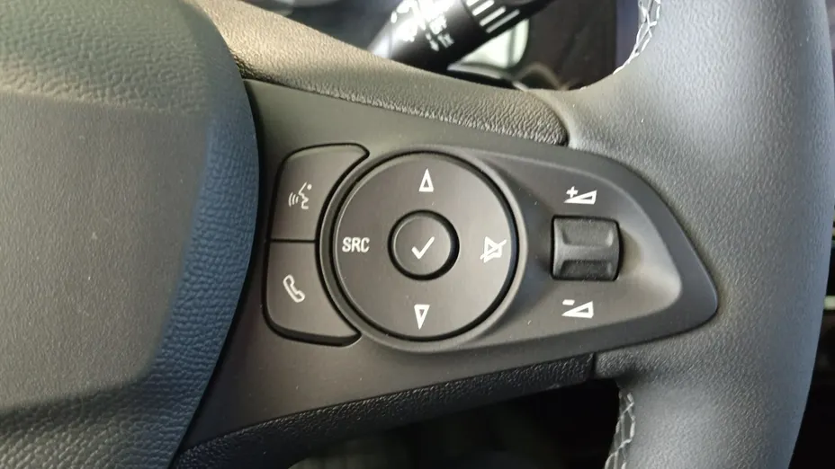 OPEL Corsa -