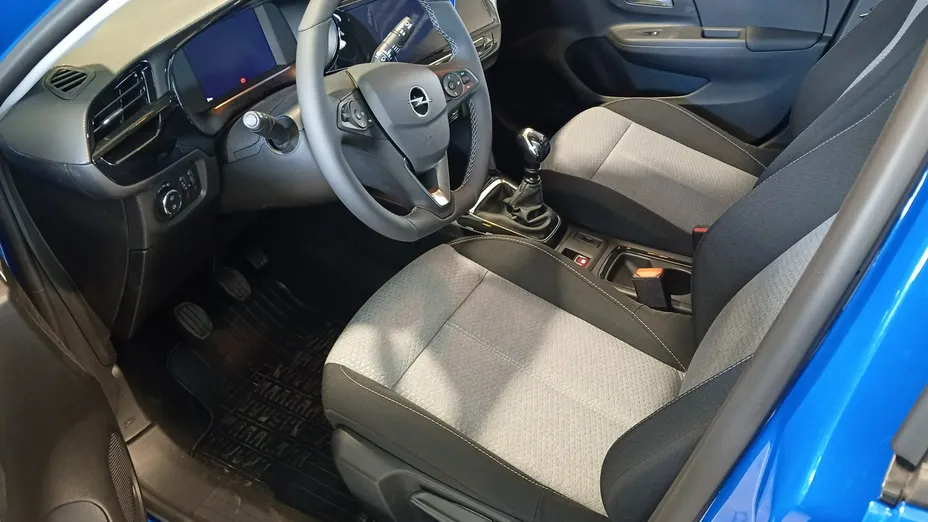 OPEL Corsa -