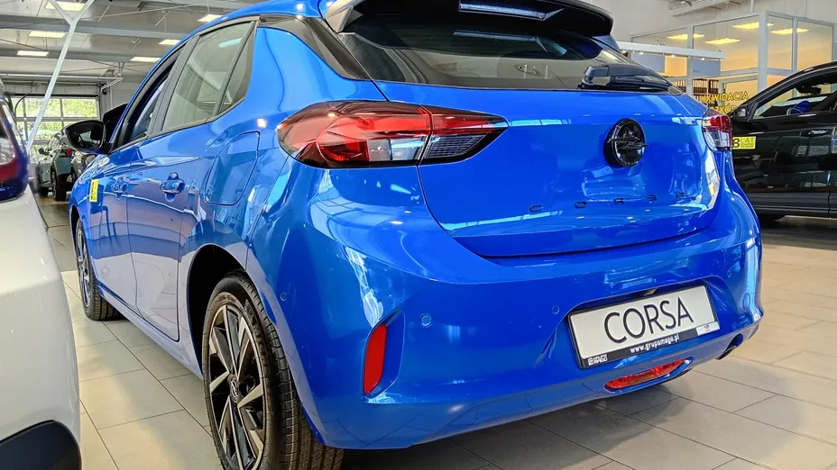OPEL Corsa -