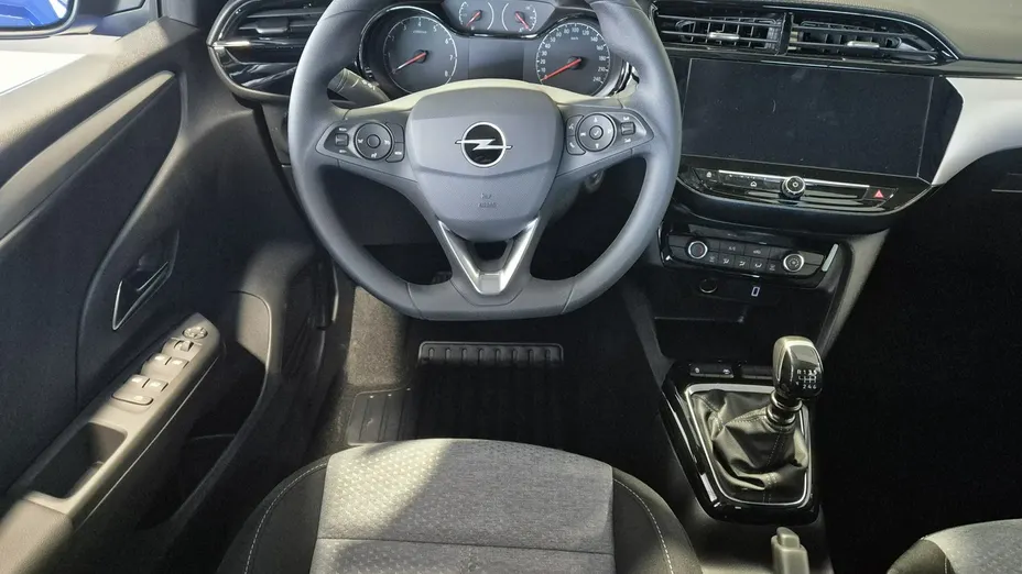 OPEL Corsa -