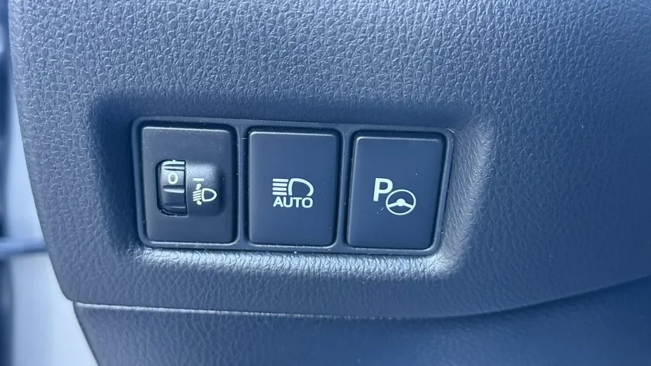 TOYOTA C-HR -