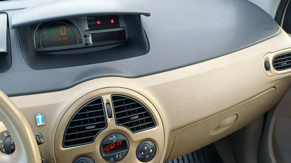 RENAULT Modus -