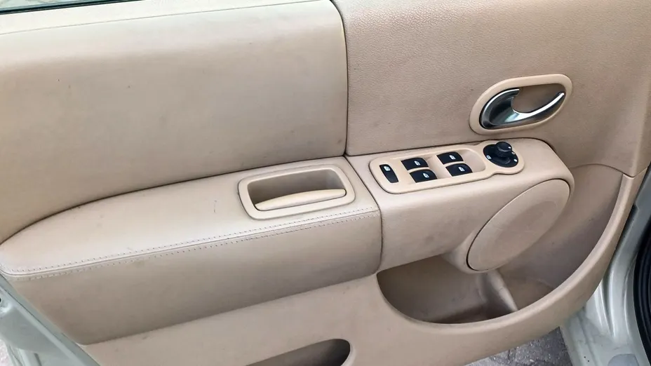 RENAULT Modus -