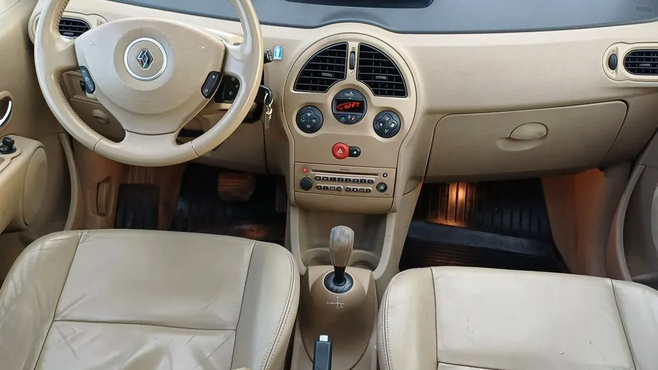 RENAULT Modus -