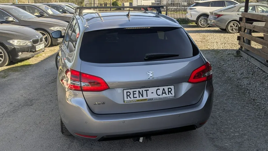 PEUGEOT 308 -