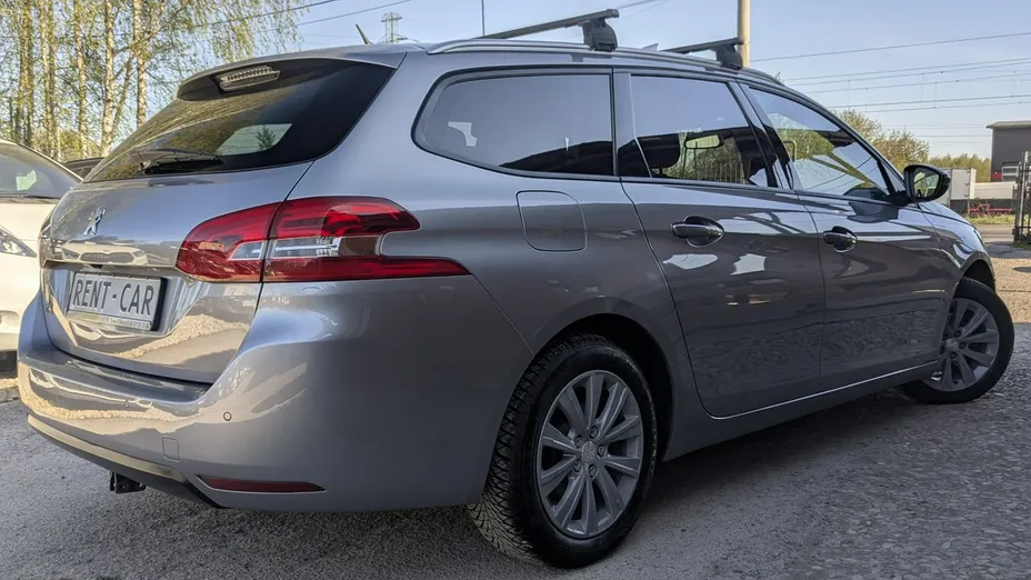 PEUGEOT 308 -