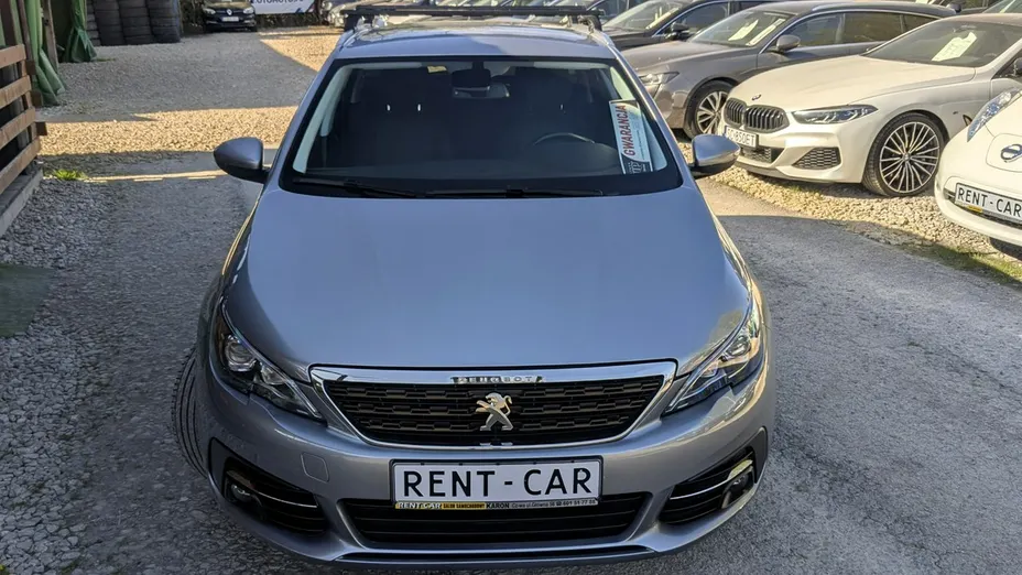 PEUGEOT 308 -