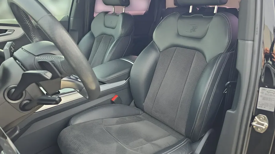 AUDI SQ7 -