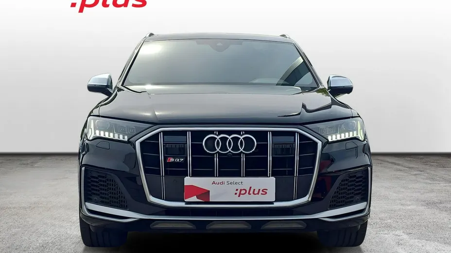 AUDI SQ7 -