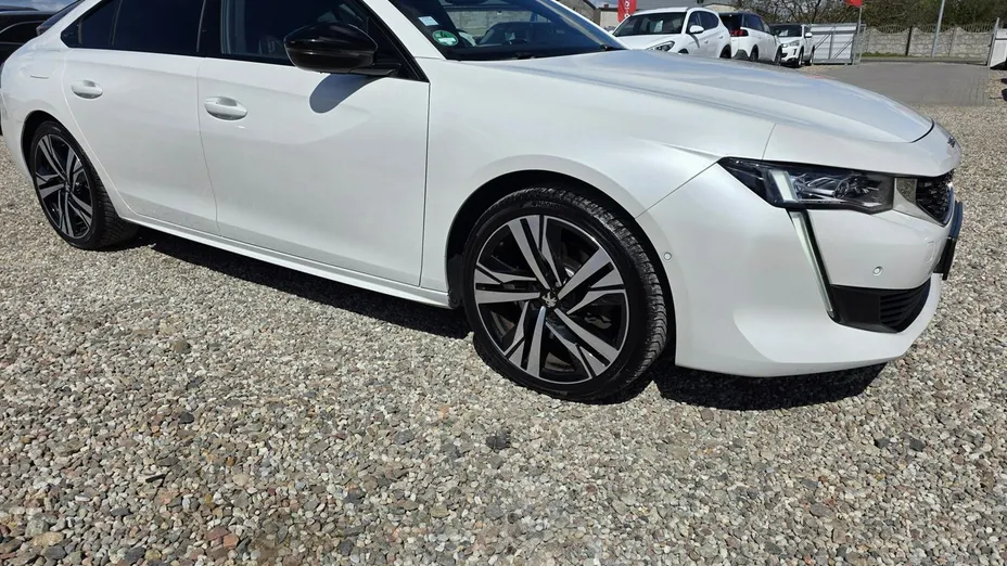 PEUGEOT 508 -
