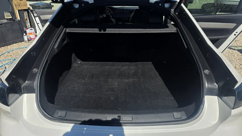 PEUGEOT 508 -