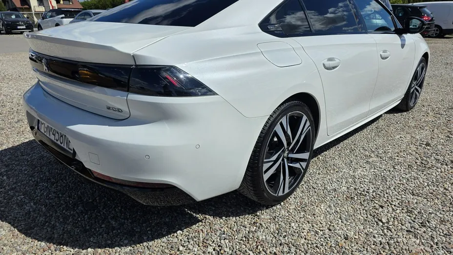 PEUGEOT 508 -