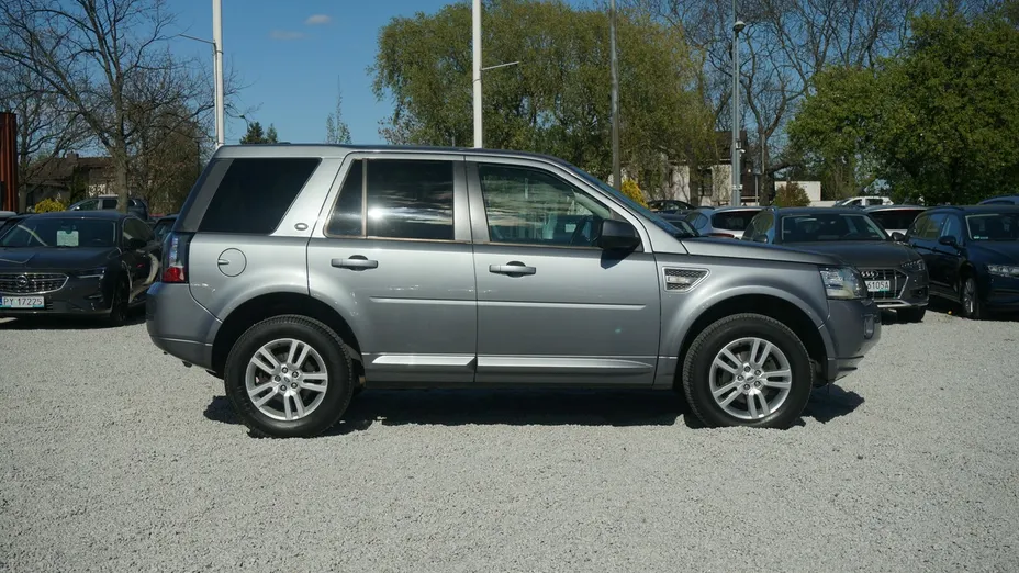 LAND ROVER Freelander -