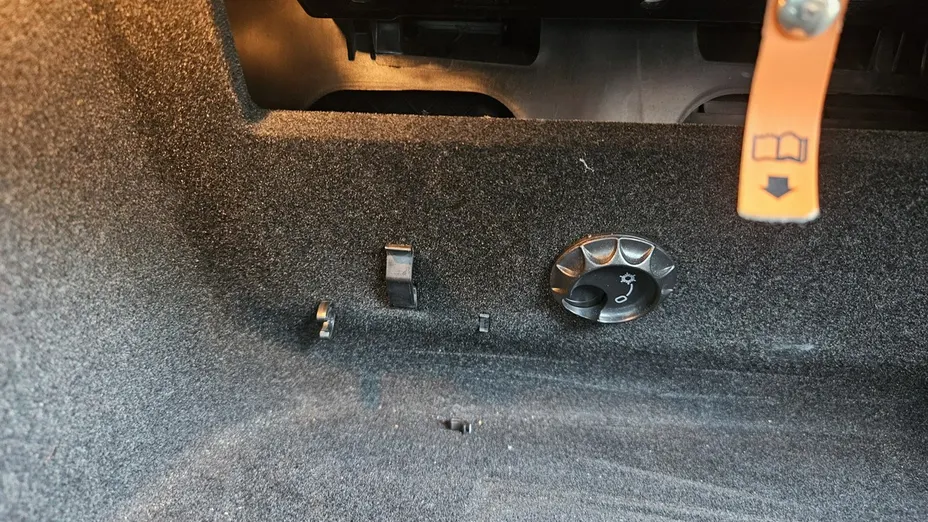 VOLKSWAGEN Passat -