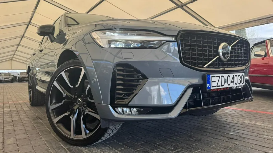 VOLVO XC60 -