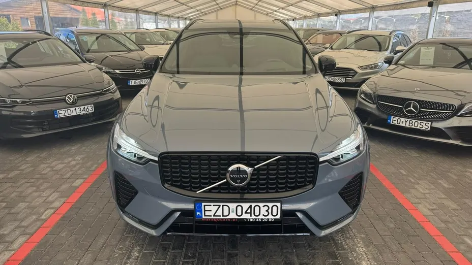 VOLVO XC60 -