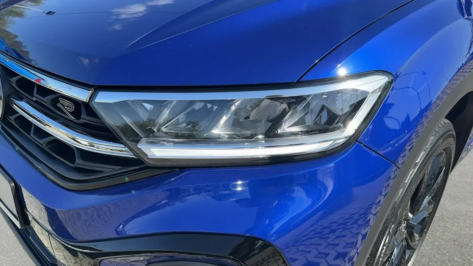 VOLKSWAGEN T-ROC -