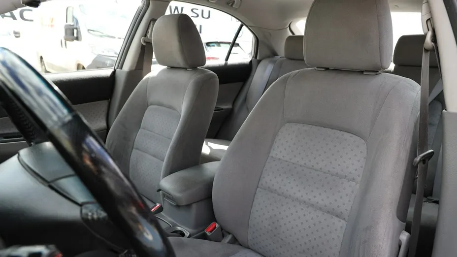 MAZDA 6 -