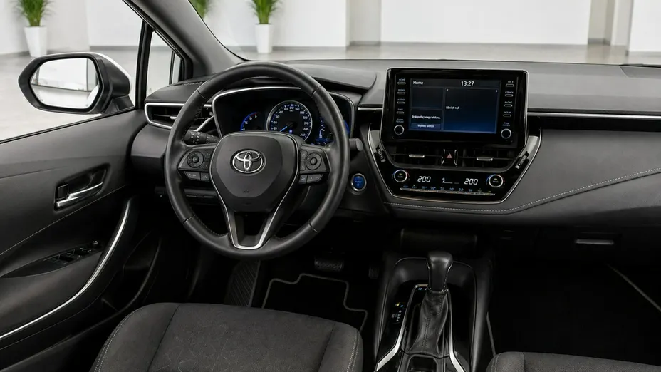 TOYOTA Corolla -