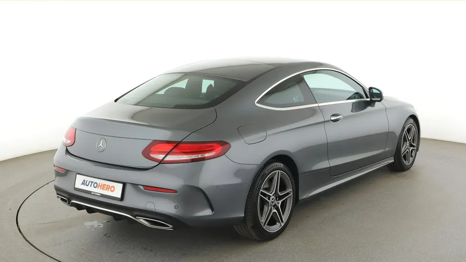 MERCEDES-BENZ C Klasa -