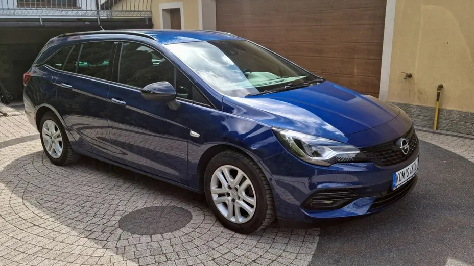 OPEL Astra -
