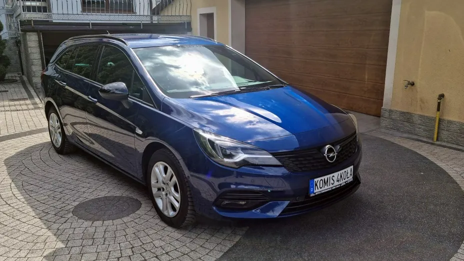 OPEL Astra -