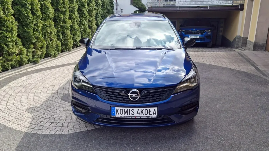 OPEL Astra -