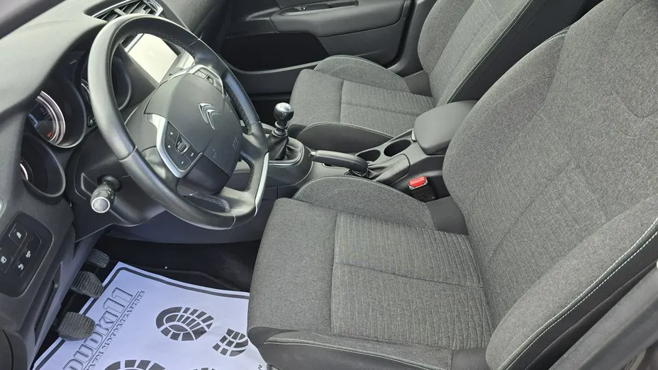 CITROEN C4 -