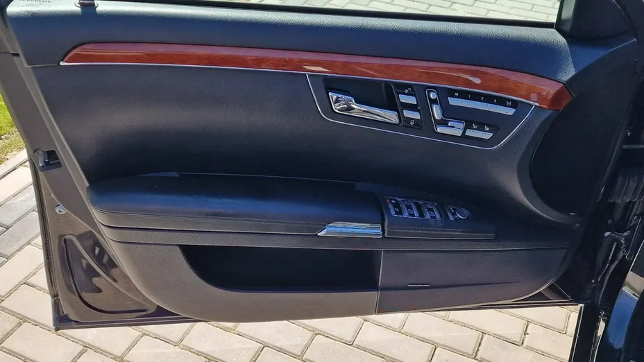 MERCEDES-BENZ S Klasa -