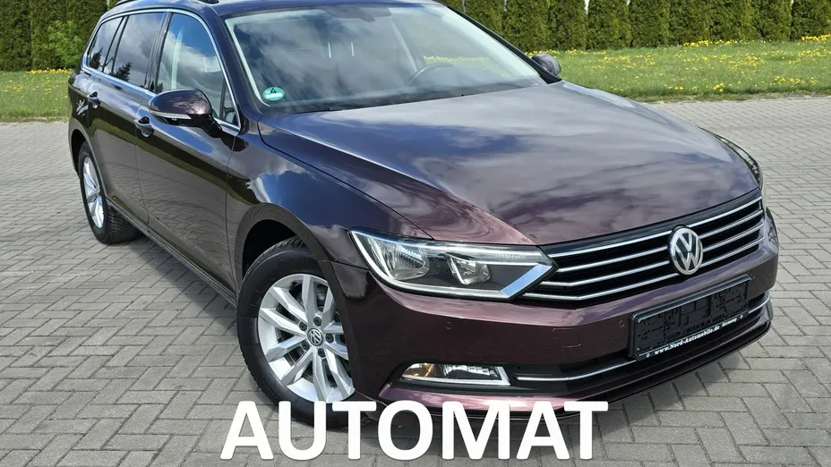 VOLKSWAGEN Passat -