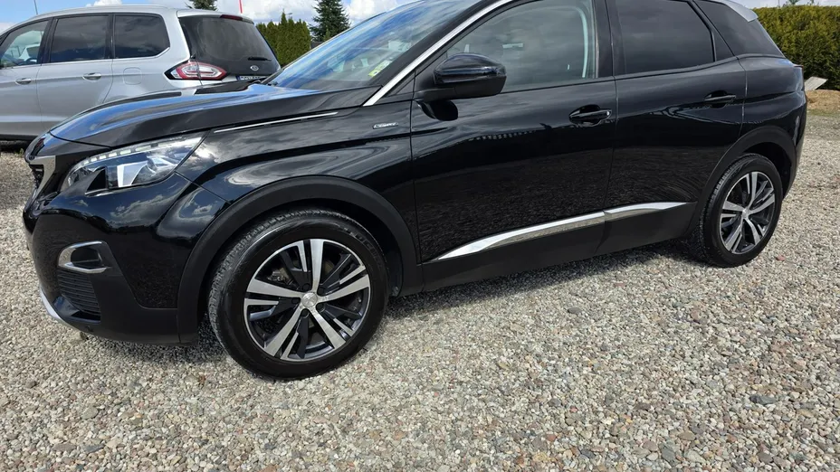 PEUGEOT 3008 -
