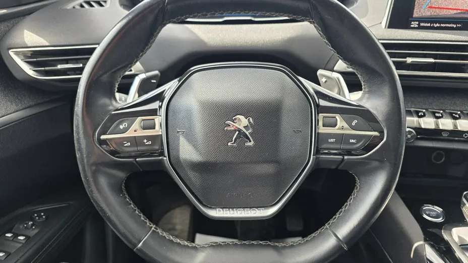 PEUGEOT 3008 -
