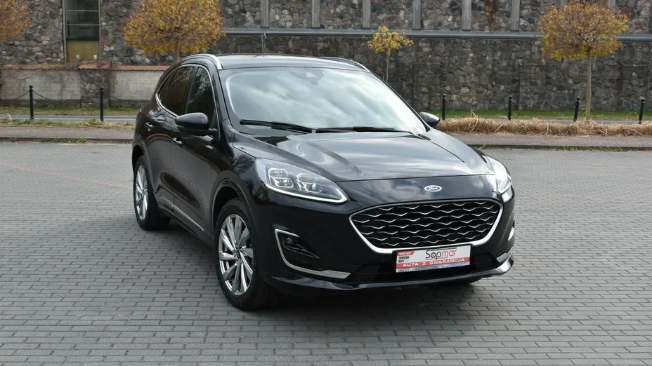 FORD Kuga -