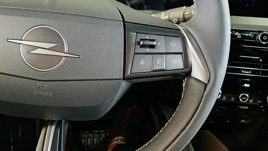 OPEL Mokka -