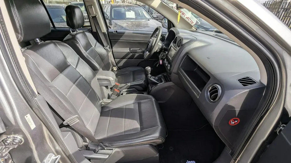 JEEP Compass -