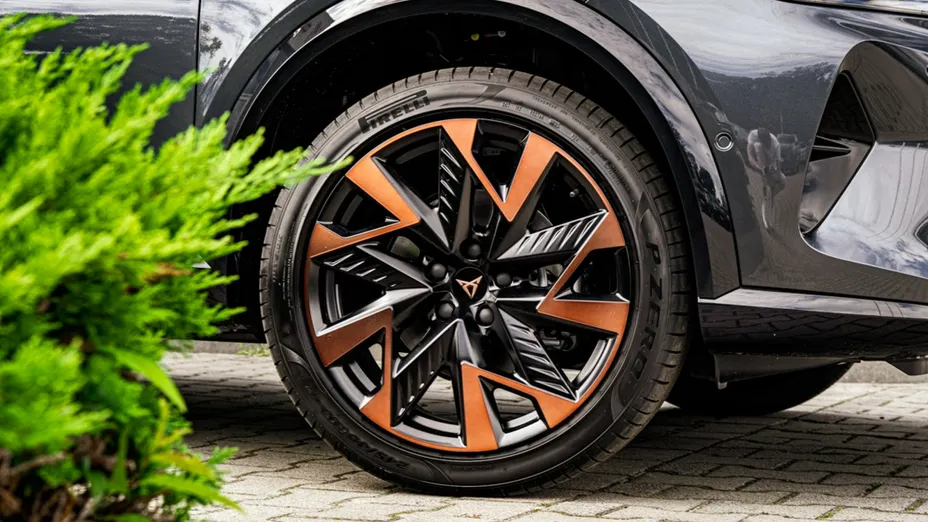 CUPRA Formentor -