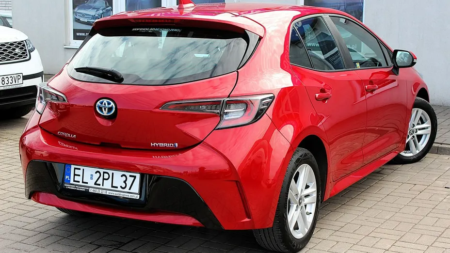 TOYOTA Corolla -