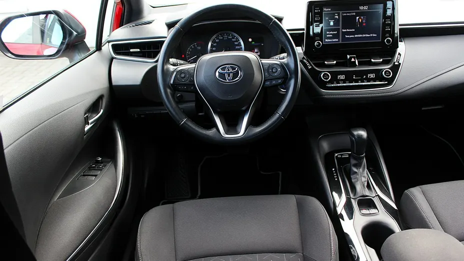 TOYOTA Corolla -