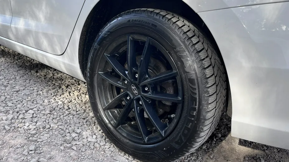 HYUNDAI i30 -