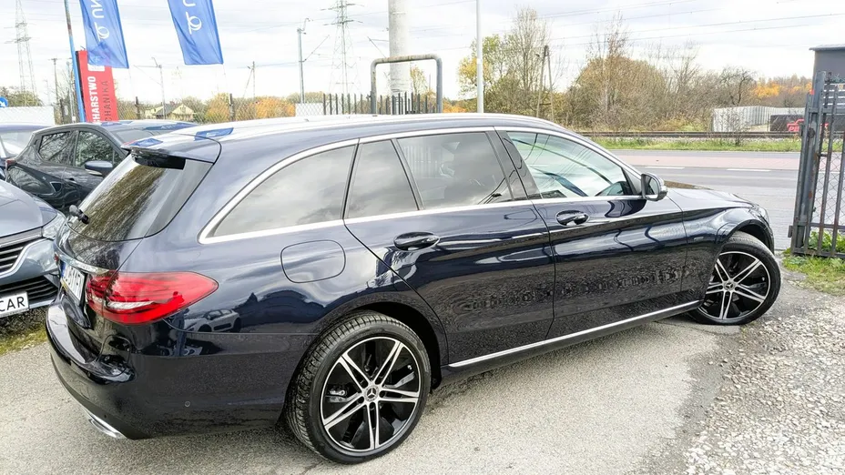 MERCEDES-BENZ C Klasa -
